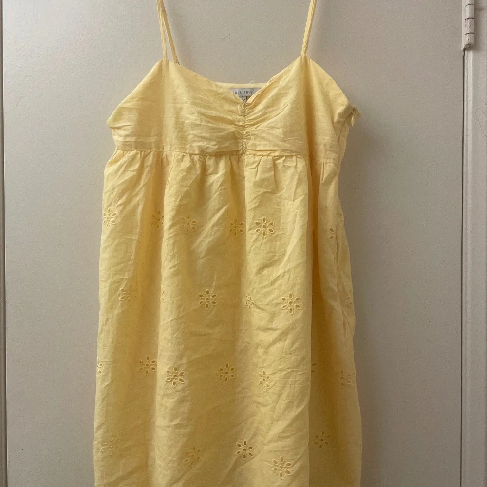 yellow summer dress - Picture 1 of 1